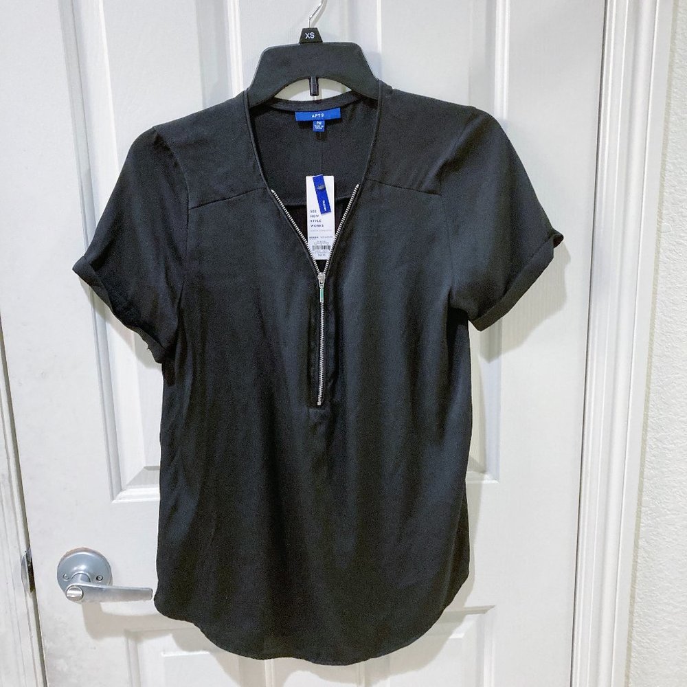 NEW Apt 9 Short Sleeve Zipper Front Cuffed Sleeve Top Blouse MP NWT Black
